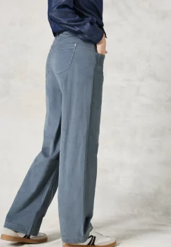 Cordhose im Loose Fit