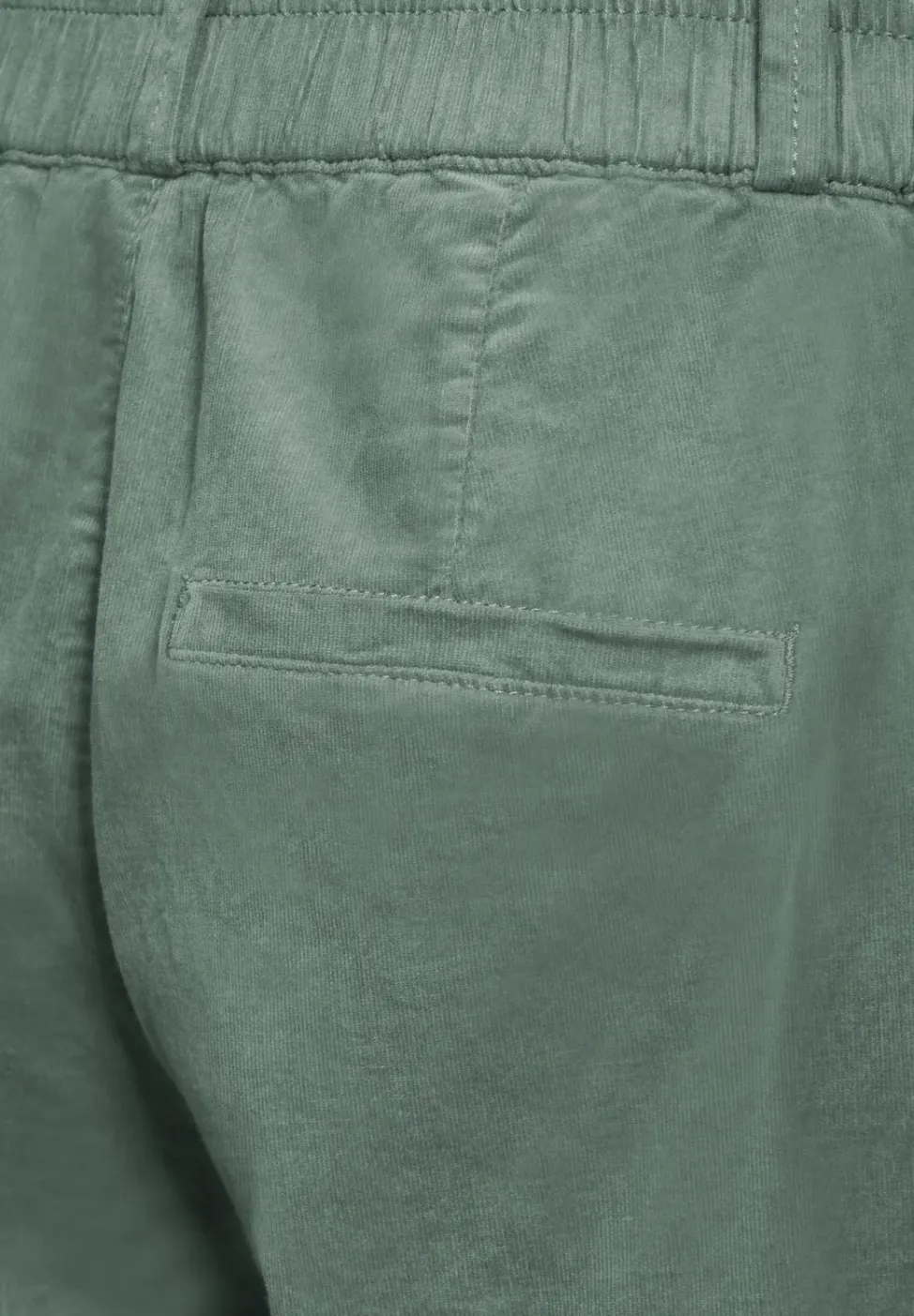 Cordhose im Casual Fit