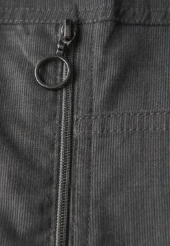 Cordkleid mit Split Neck