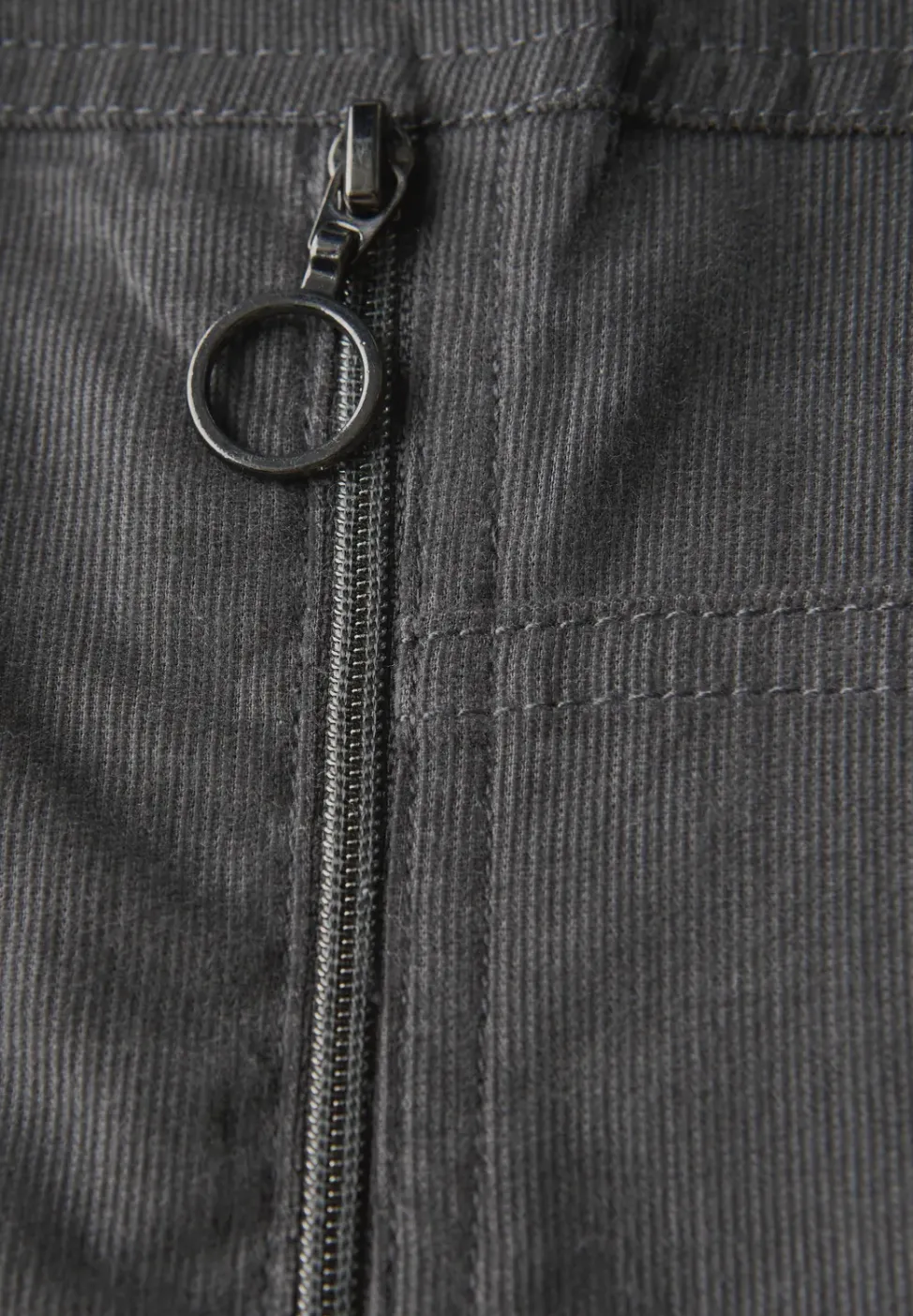 Cordkleid mit Split Neck