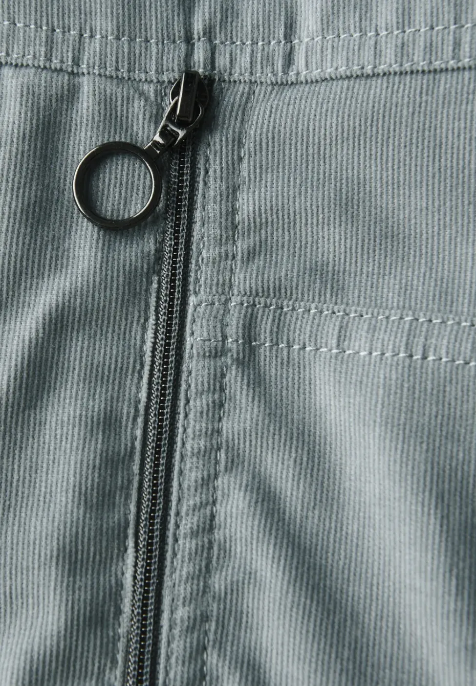 Cordkleid mit Split Neck