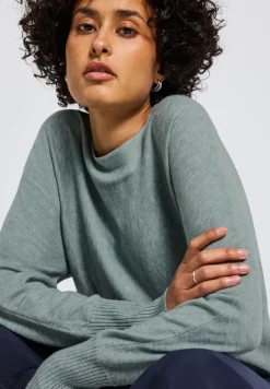Dolman Pullover
