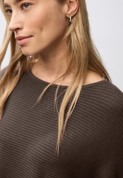 Dolman Pullover