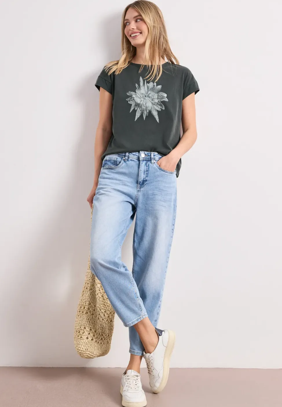 Dropped Shoulder Shirt mit Artwork