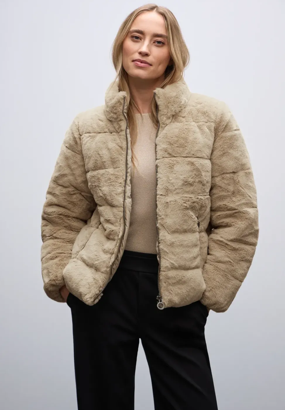 Fake Fur Steppjacke