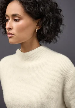 Federgarn Pullover