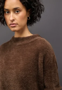 Federgarn Pullover