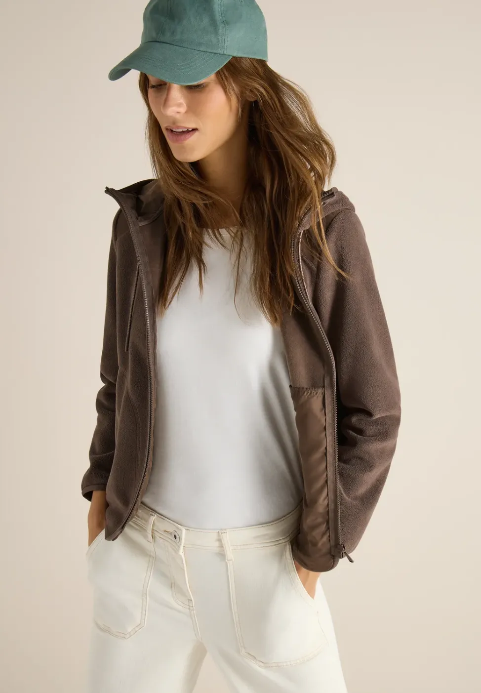 Fleecejacke mit Hoodie