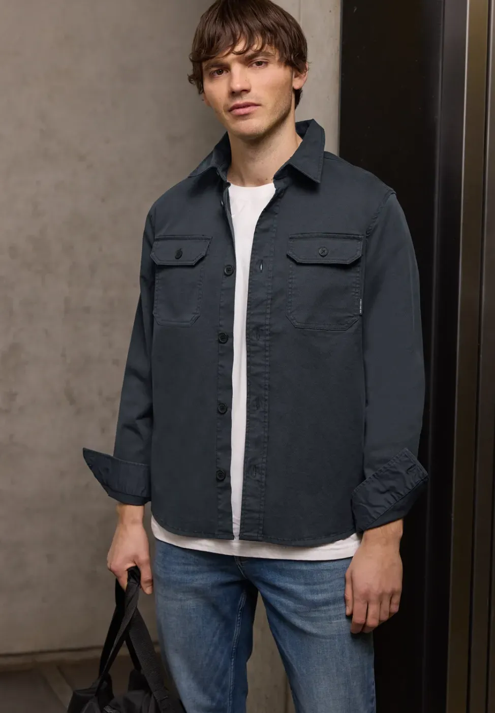 Garment dye Overshirt
