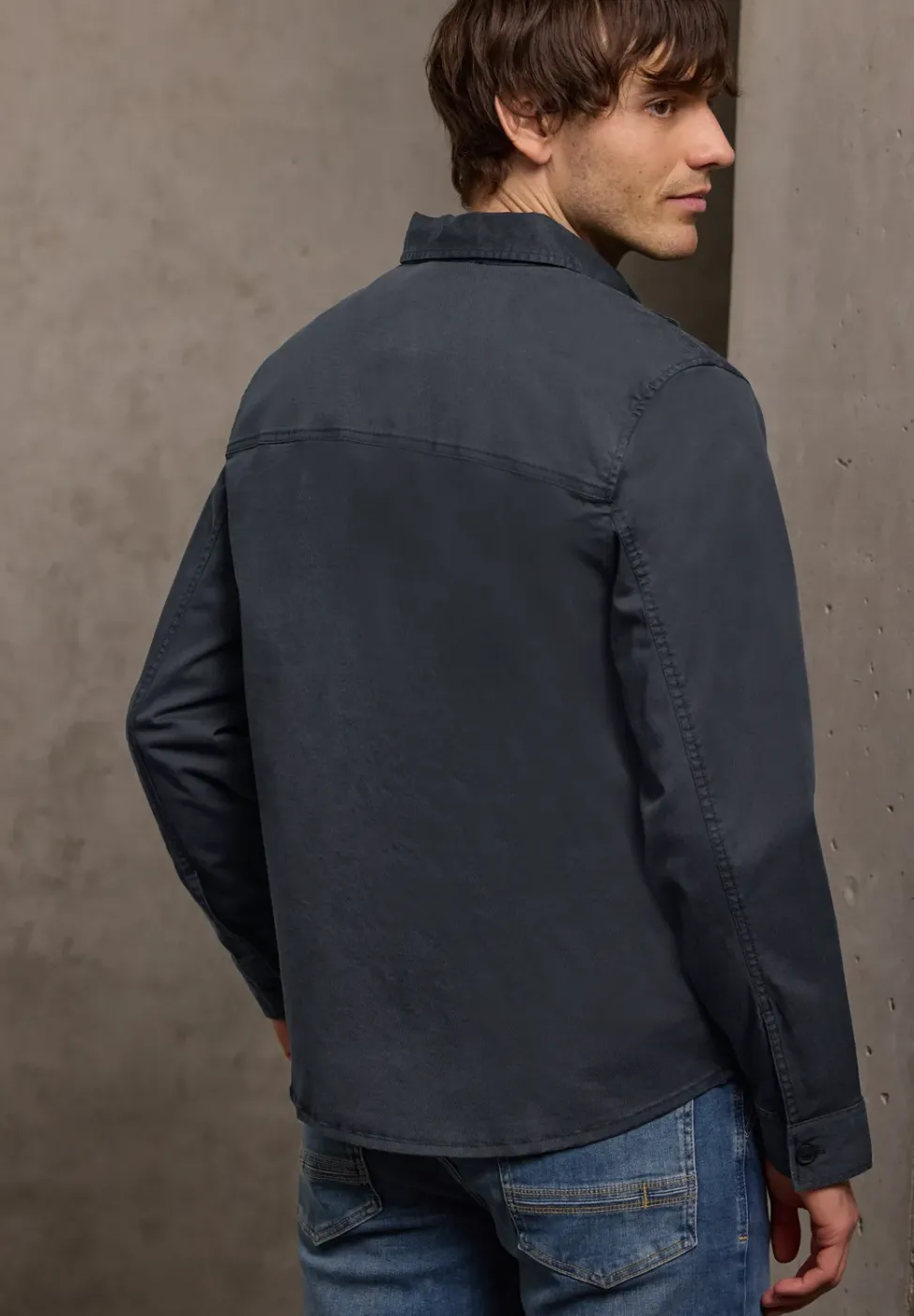 Garment dye Overshirt