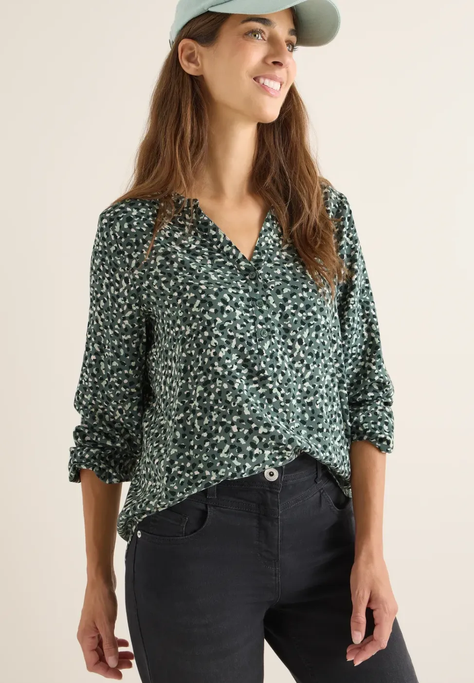 Gemusterte Bluse