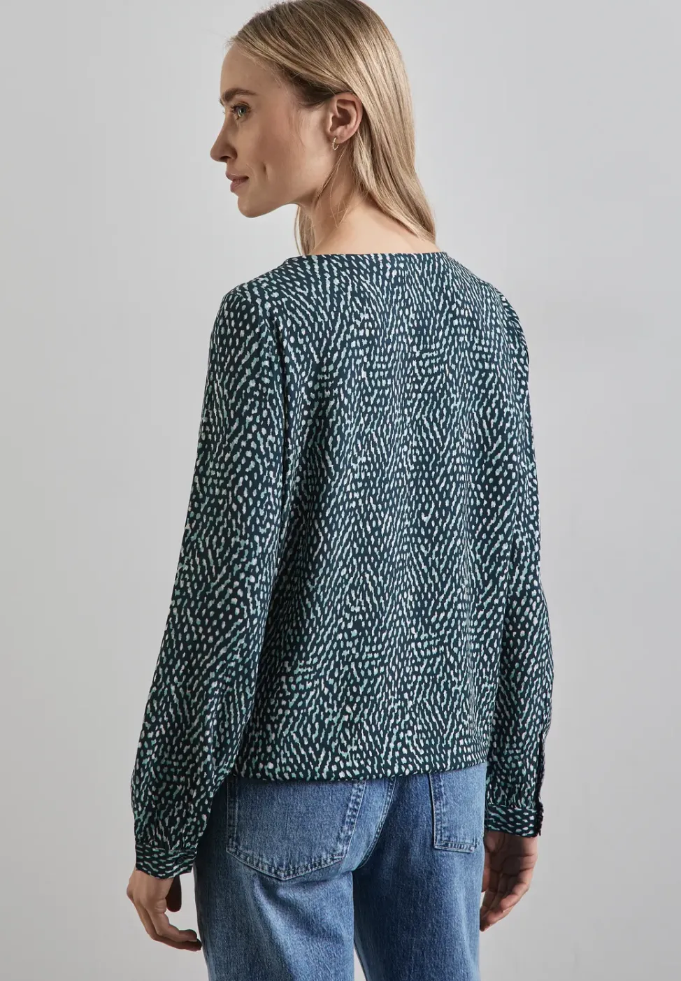 Gemusterte Bluse