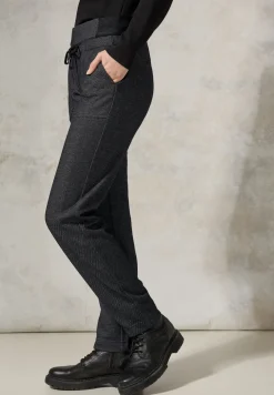 Gemusterte Hose