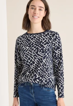 Gemustertes Langarmshirt