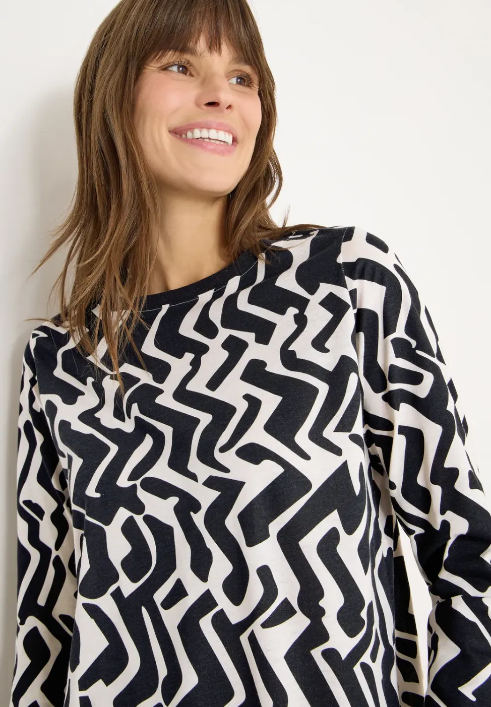Gemustertes Langarmshirt