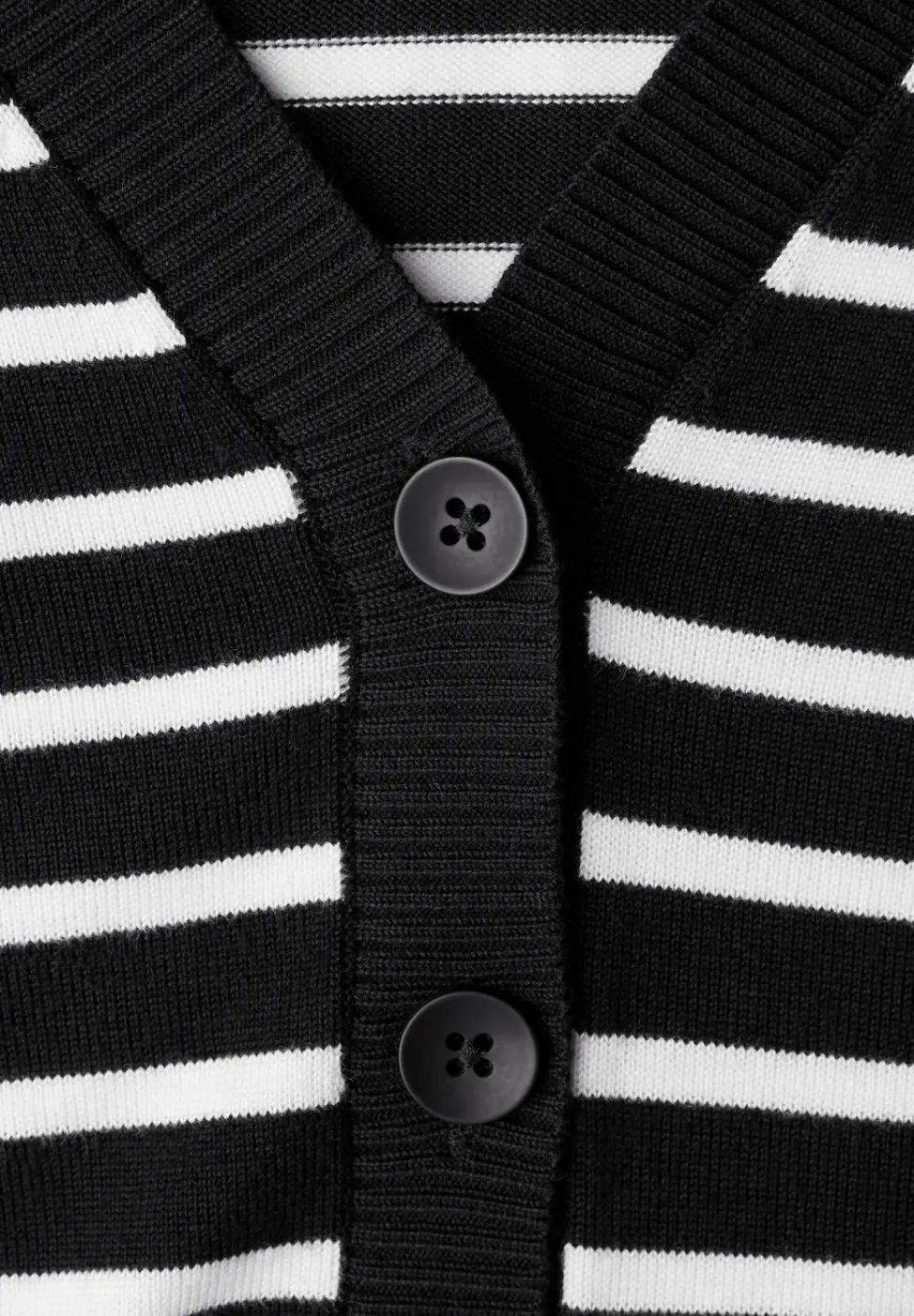 Gestreifter Cardigan