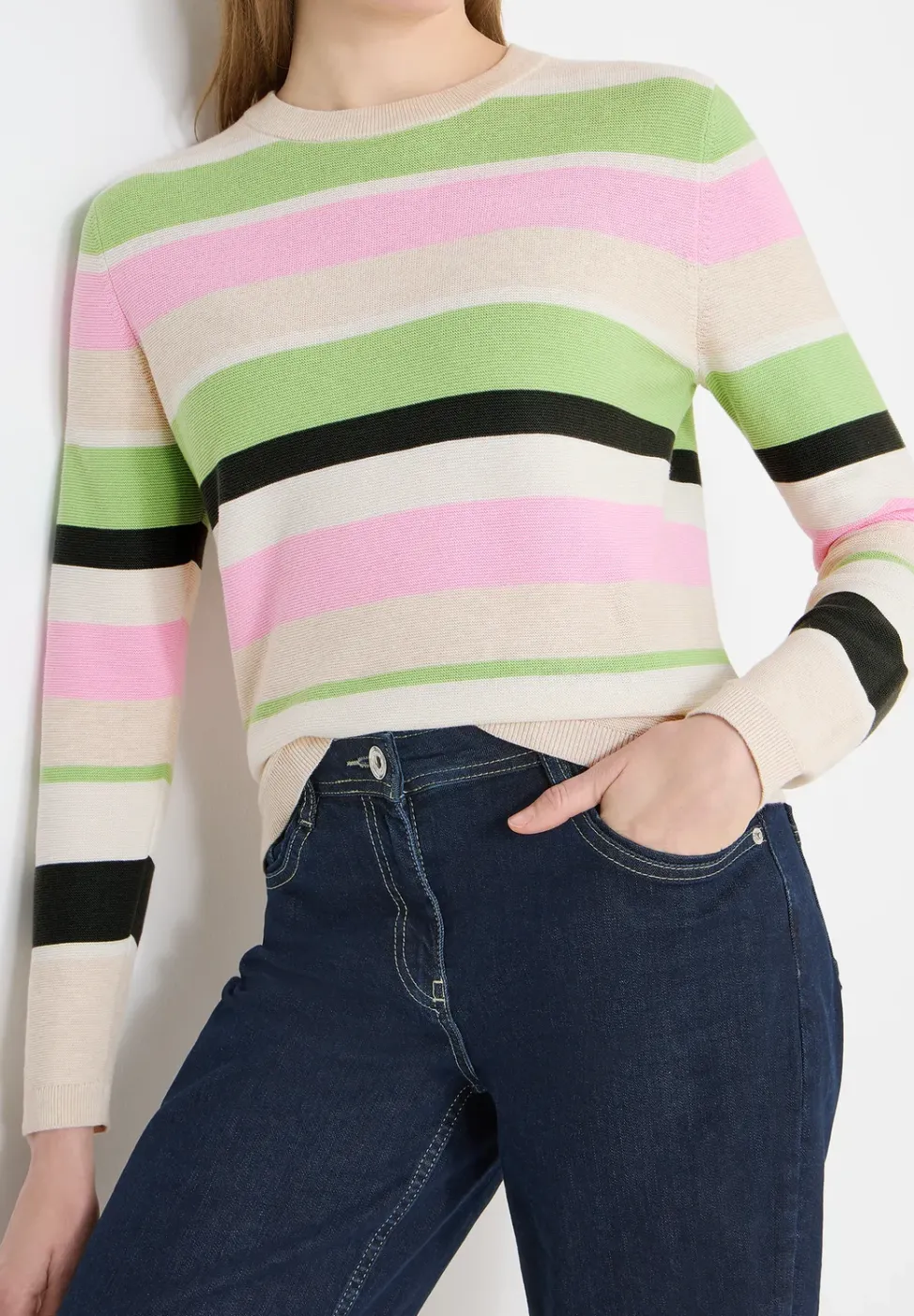 Gestreifter Pullover