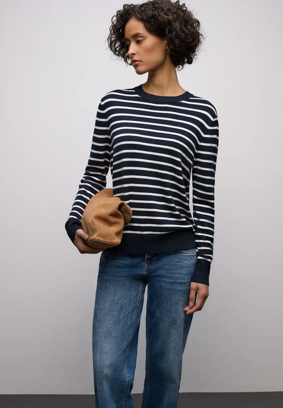 Gestreifter Pullover