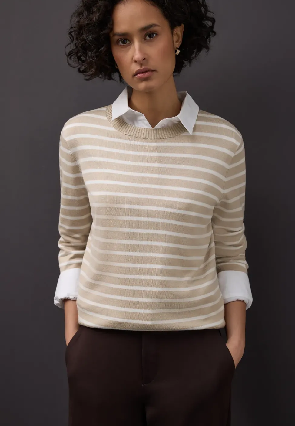 Gestreifter Pullover