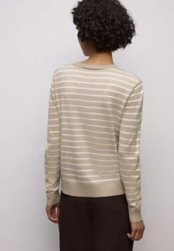 Gestreifter Pullover