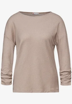 Gestreiftes Shirt