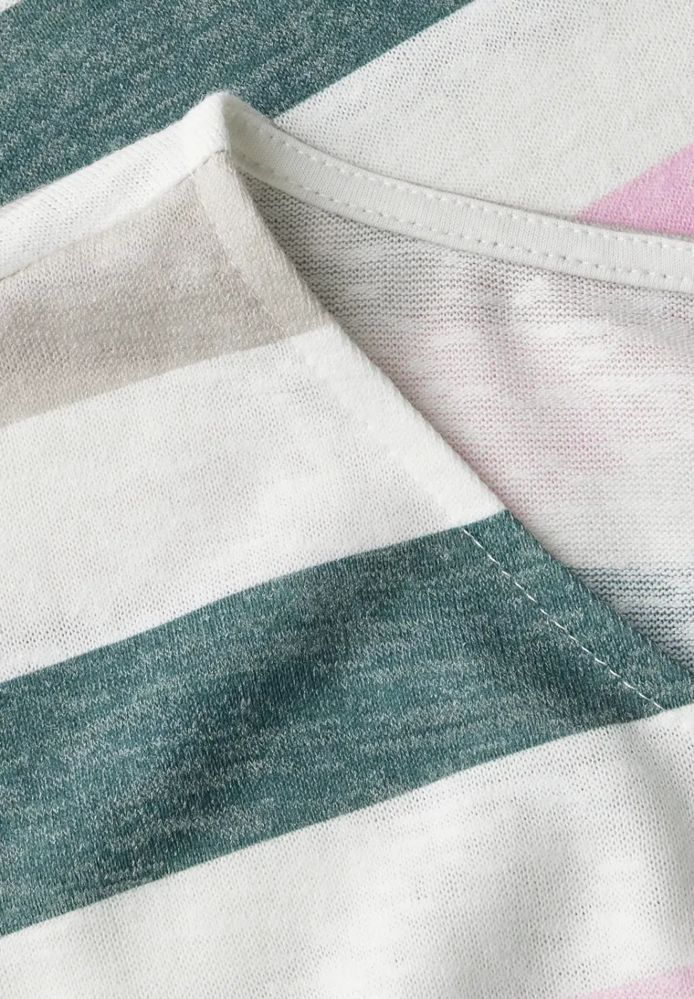 Gestreiftes Shirt