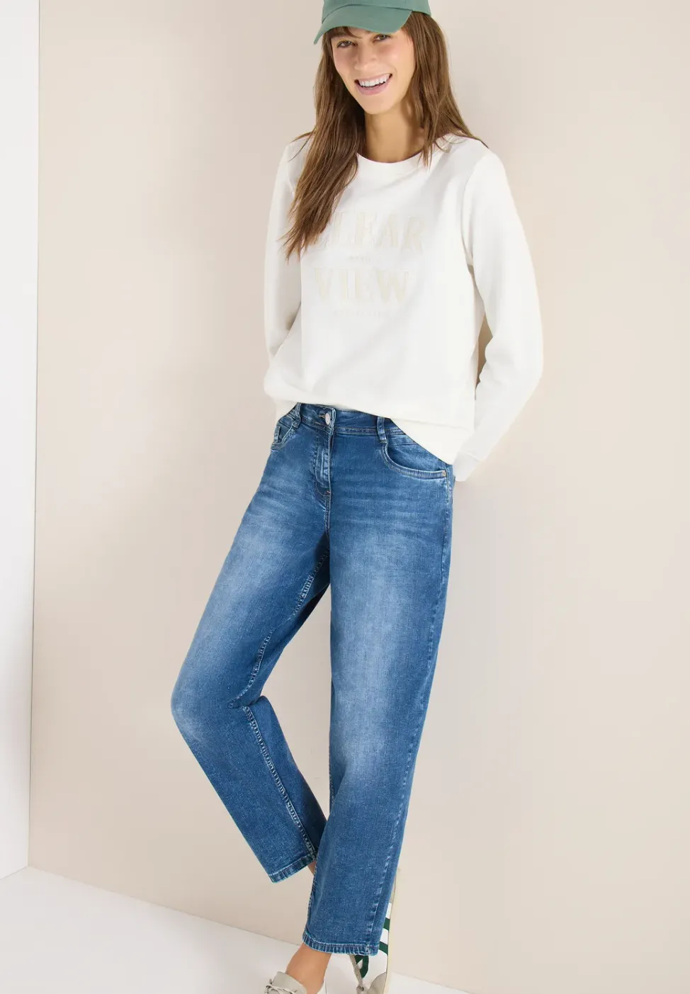High Waist Barrel Leg Jeans im Loose Fit