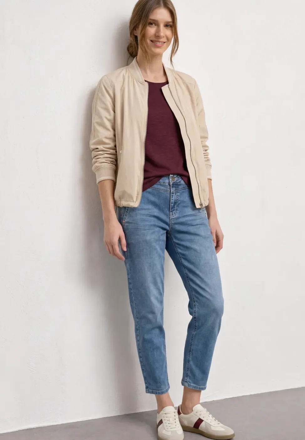 High Waist Barrel Leg Jeans im Loose Fit