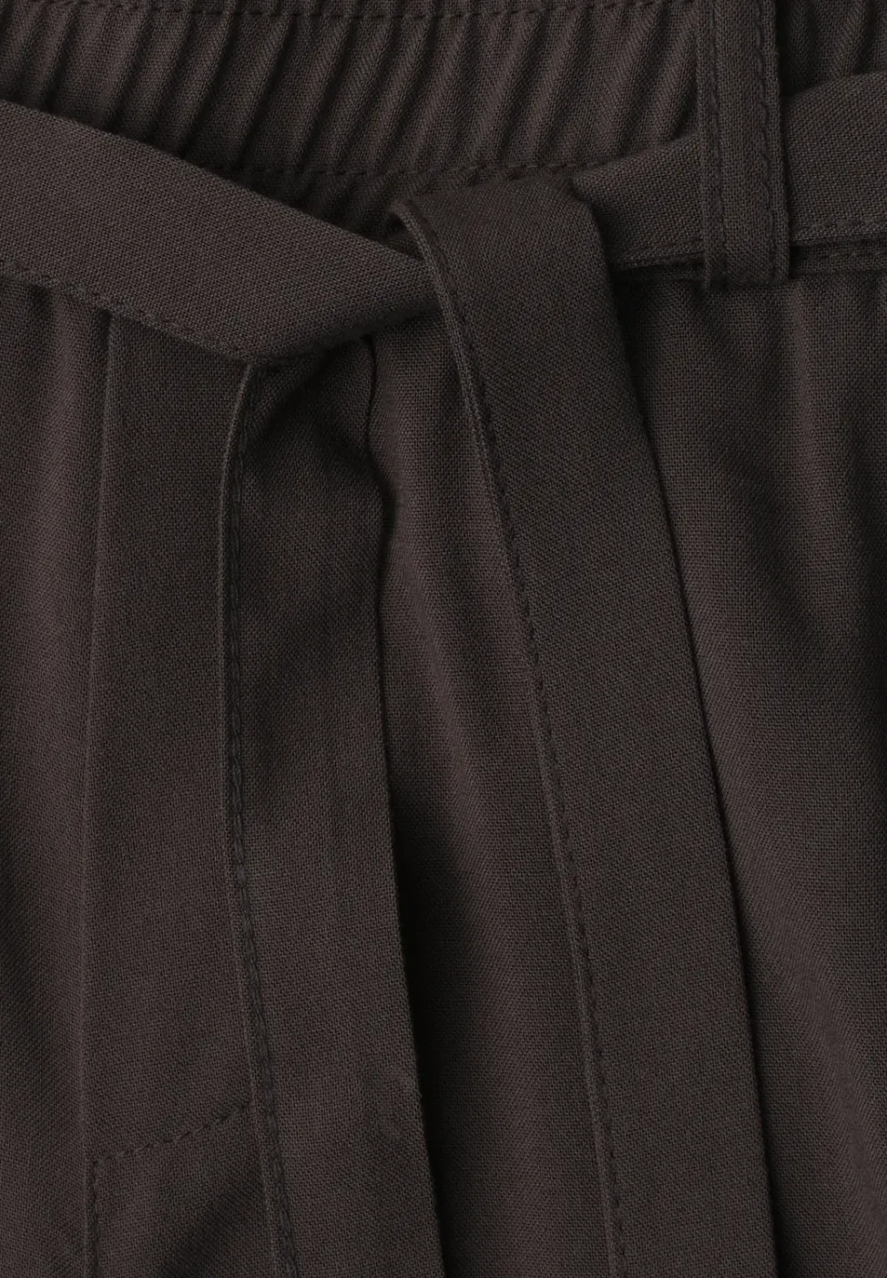 High Waist Shorts mit Gürtel