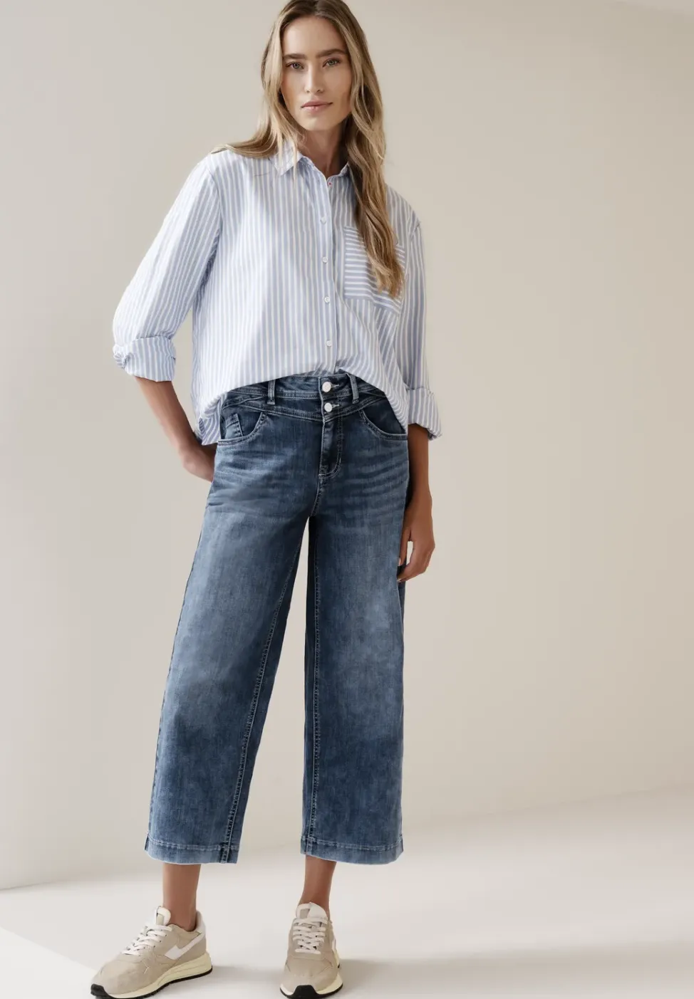 High Waist Wide Leg Jeans im Loose Fit