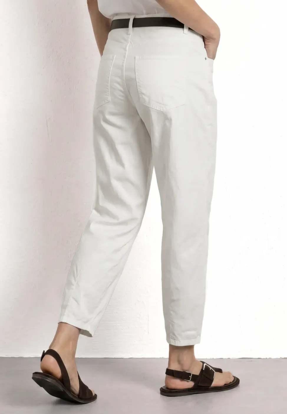 High Waist Barrel Leg Hose