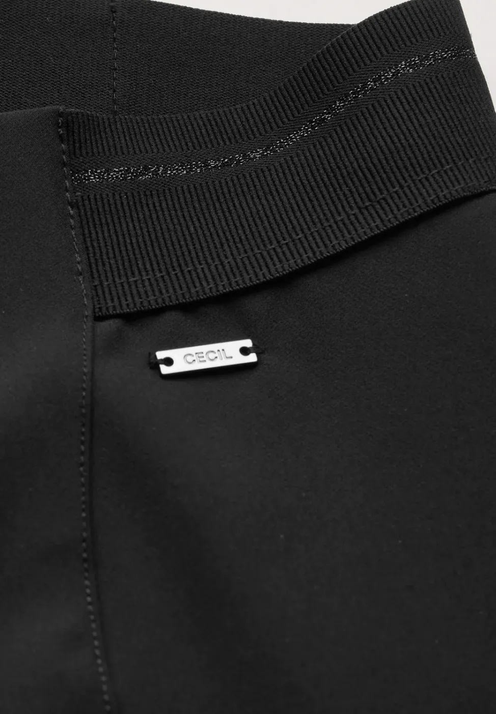 Hose mit Glitzer-Details
