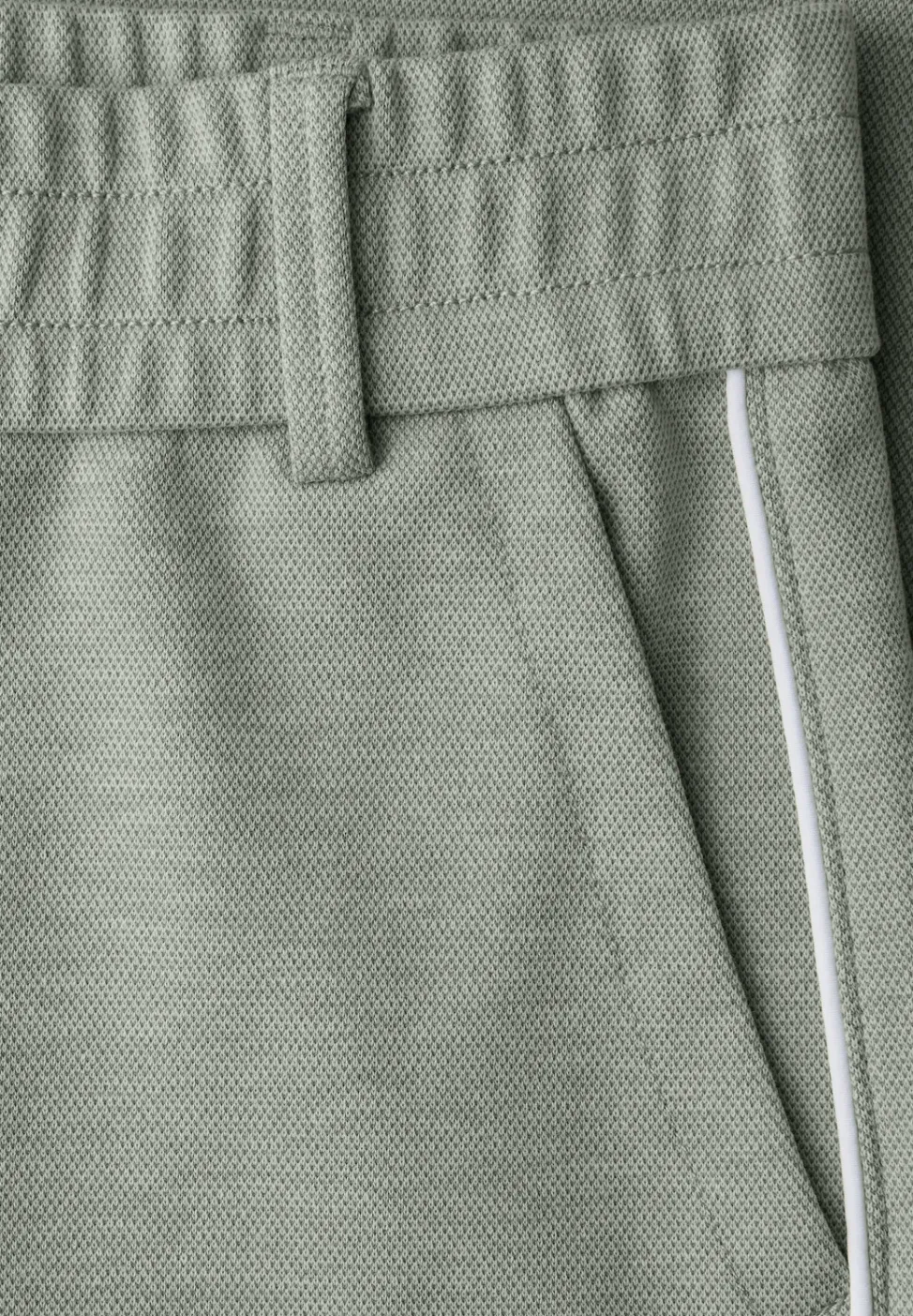 Hose mit Tape-Detail