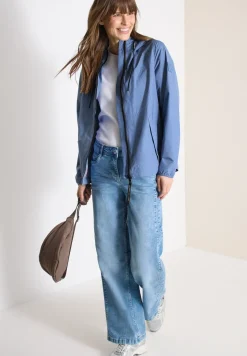 Jacke mit Kapuze und Tunnelzug