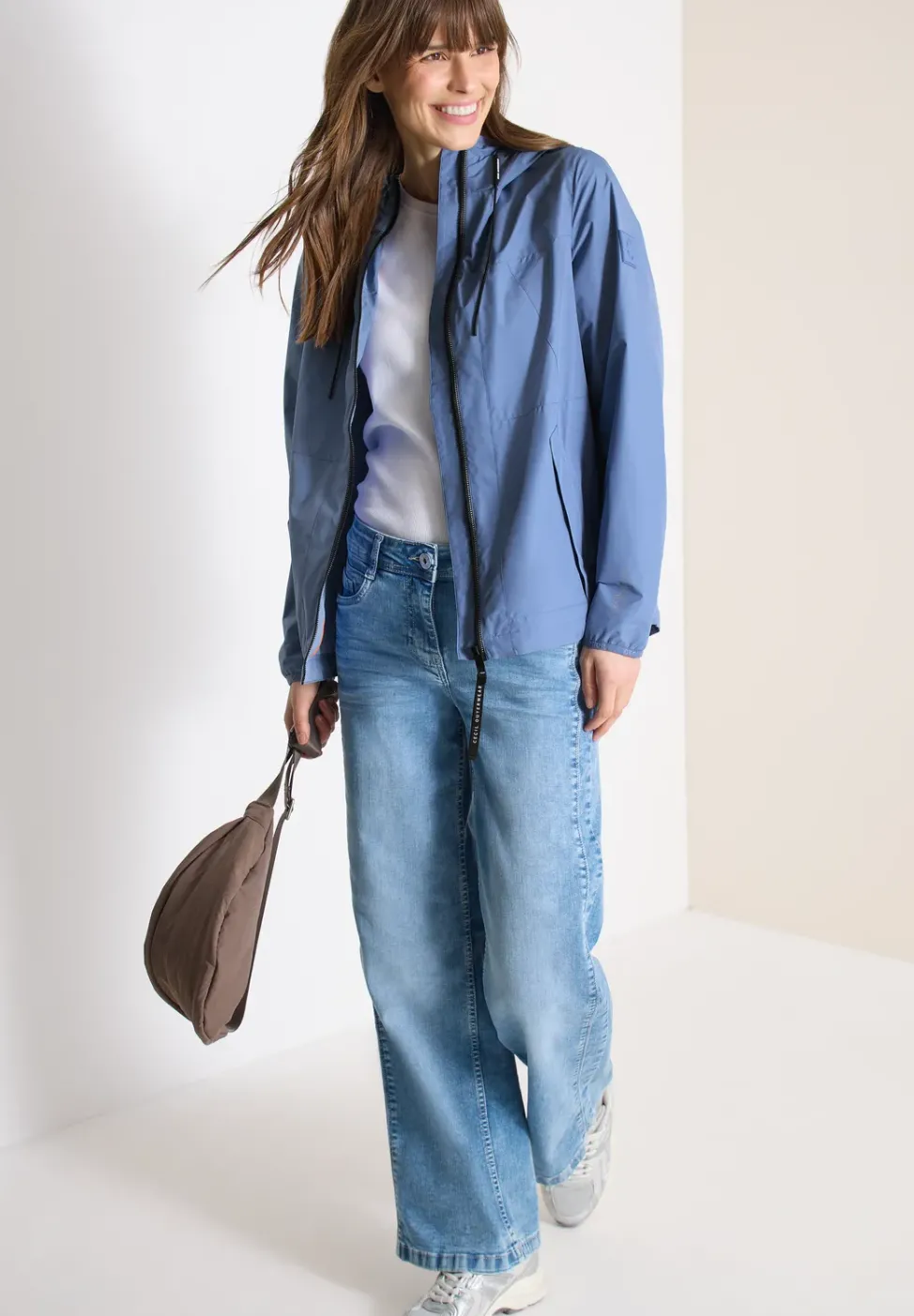 Jacke mit Kapuze und Tunnelzug