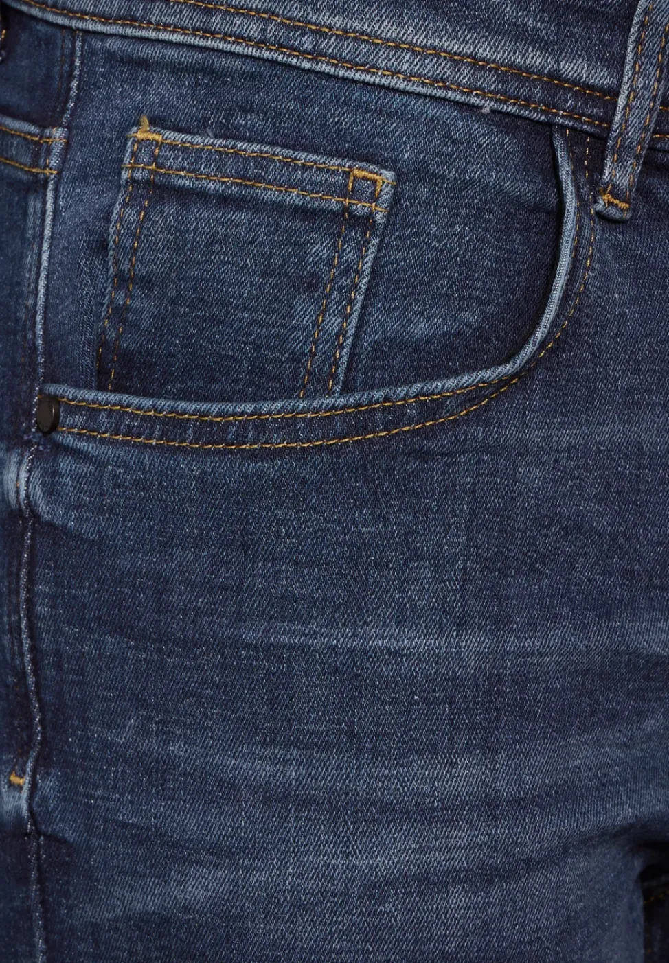 Jeans im Slim Fit