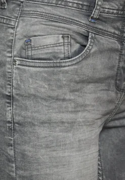 Jeans im Slim Fit