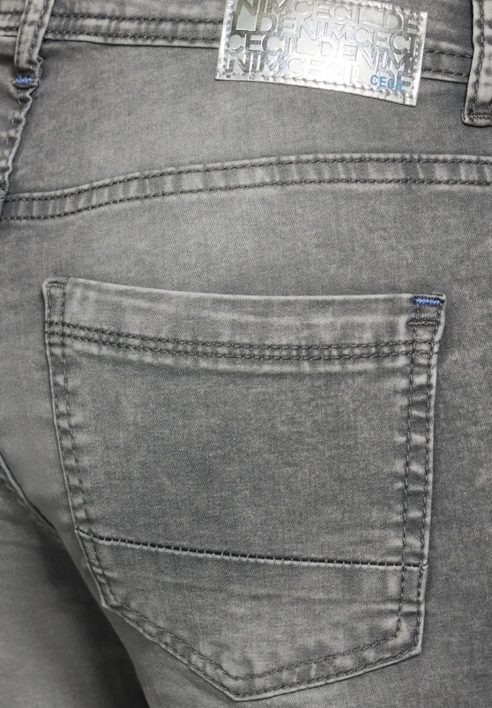 Jeans im Slim Fit