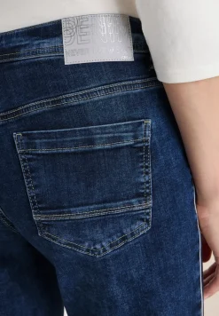 Jeans mit Gallonstreifen