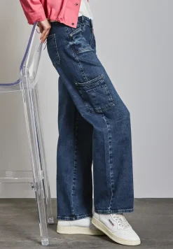 Jeans im Cargo Look