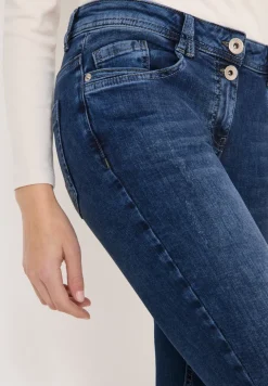 Jeans im Slim Fit