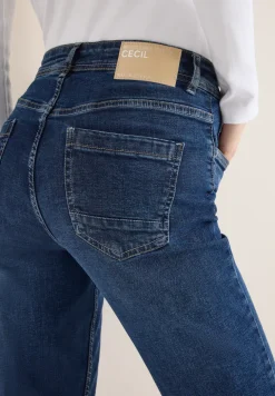 Jeans im Slim Fit