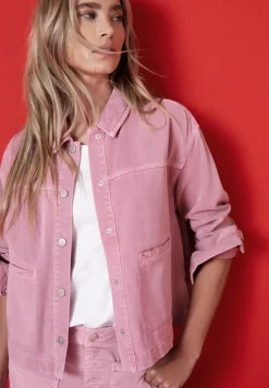 Jeansjacke in pinker Waschung