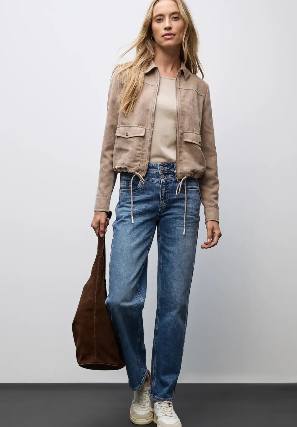 Jeans mit Gallonstreifen