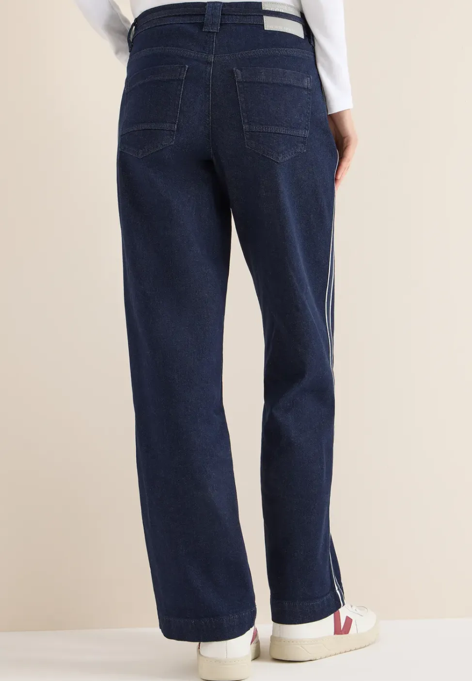 Jeans mit Gallonstreifen