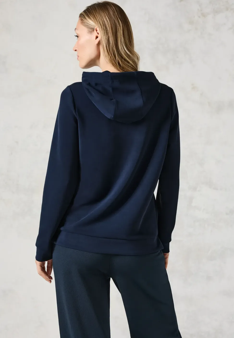 Kapuzenpullover
