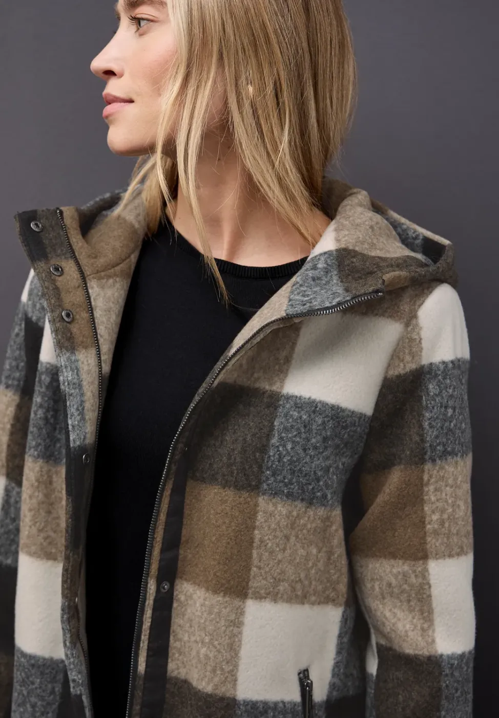 Karierte Jacke mit Kapuze