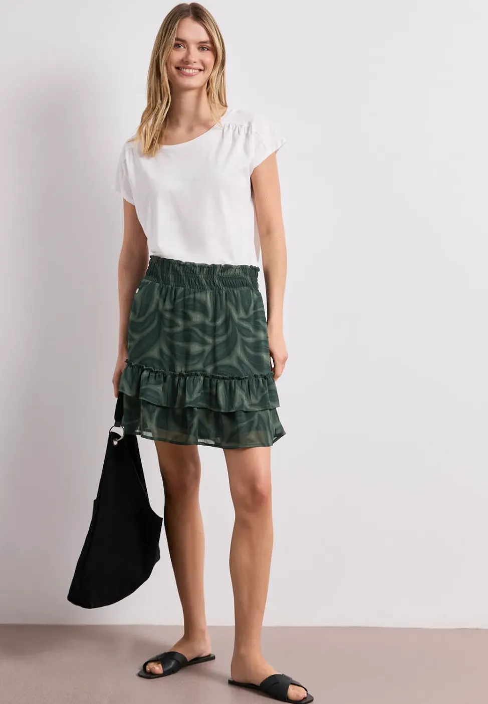Knielanger Rock aus Chiffon mit Volants