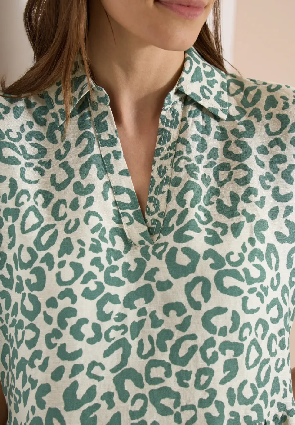 Knielanges Kleid aus Leinenmix mit Print