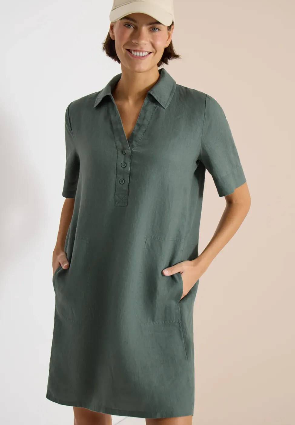 Knielanges Kleid aus reinem Leinen